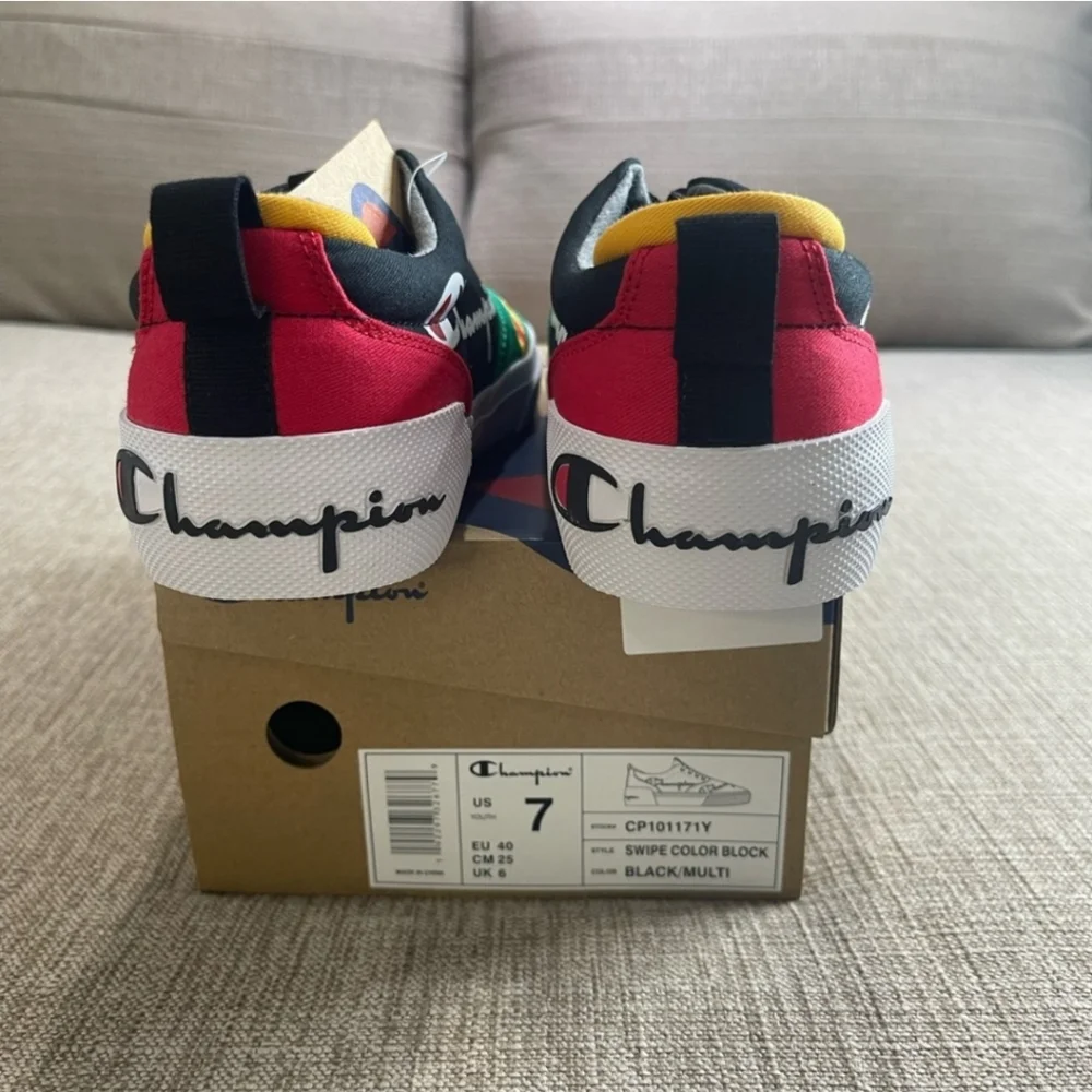 Champion Red Black Green Swipe Color Block - Picture 7 of 7